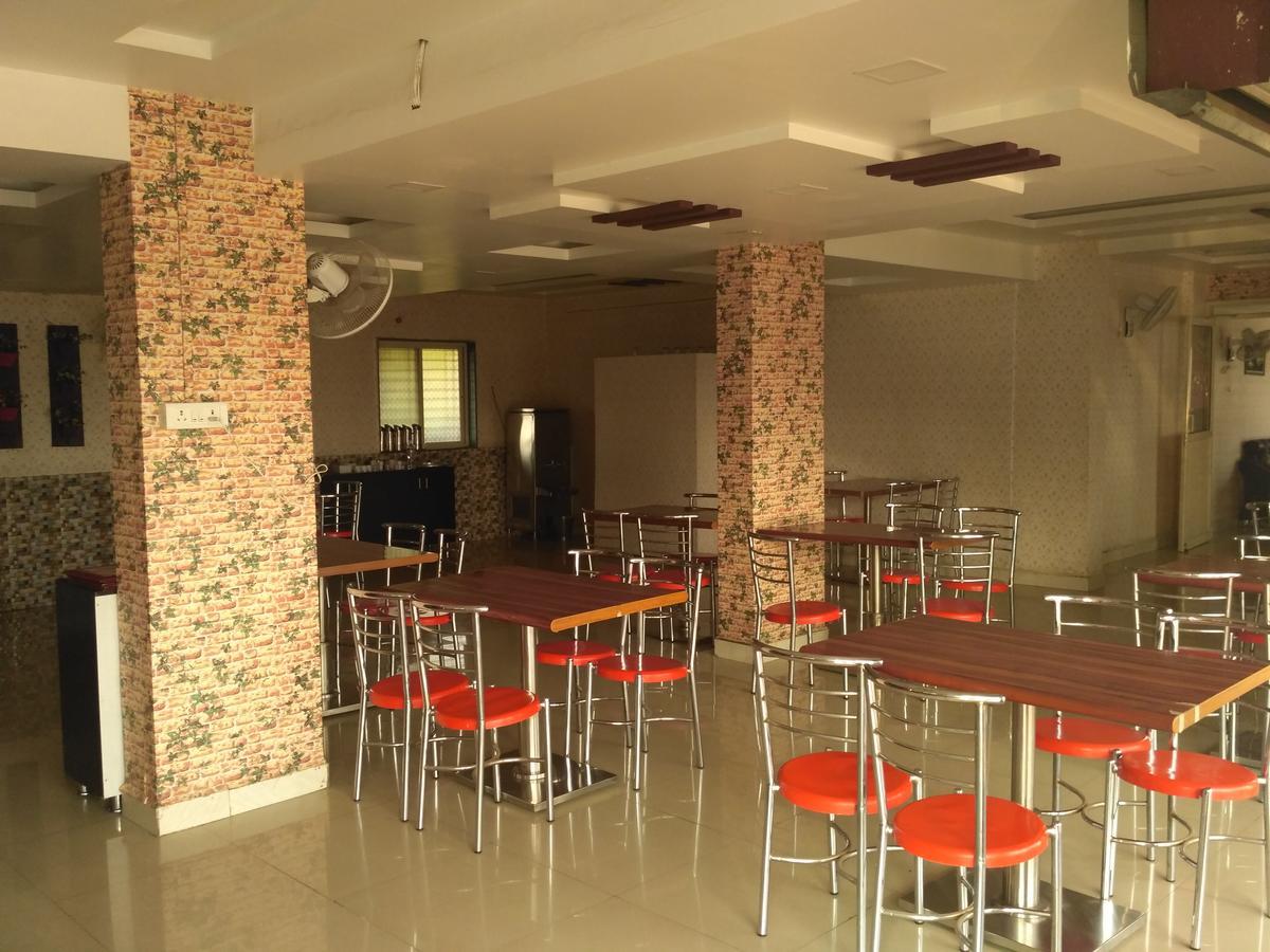 Hotel Morya Garden Ranjangaon Ranjangaon Ganpati Bagian luar foto